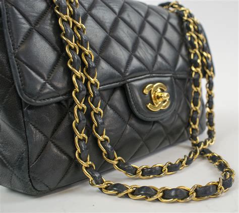 chanel purse video